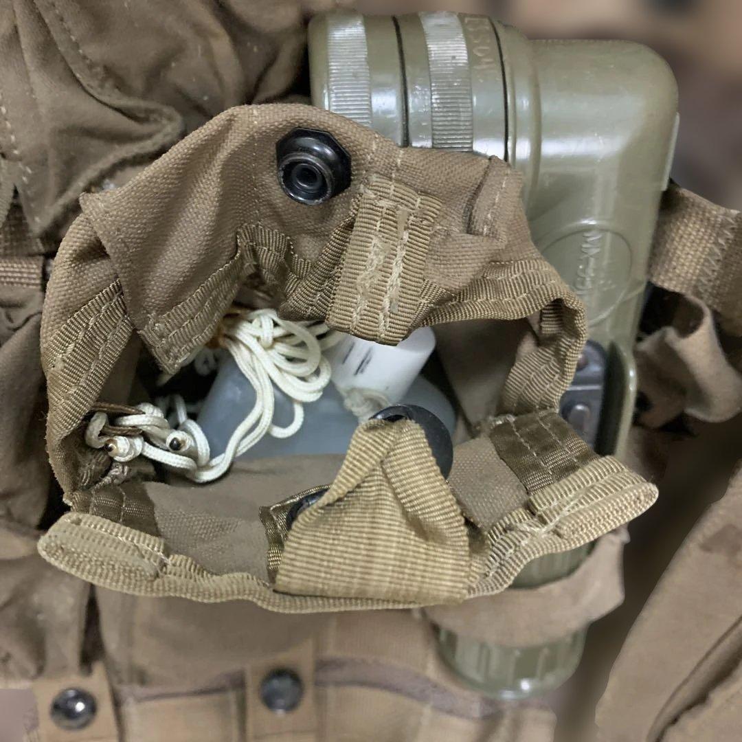 米軍放出品　USMC F-18パイロット　coyoteサバイバルベスト中古