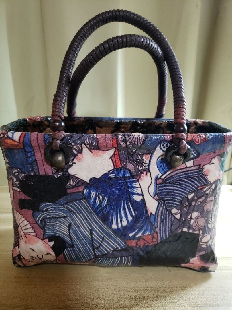 浮世絵一閑張りバッグ　歌川国芳　おぼろ月猫の盛