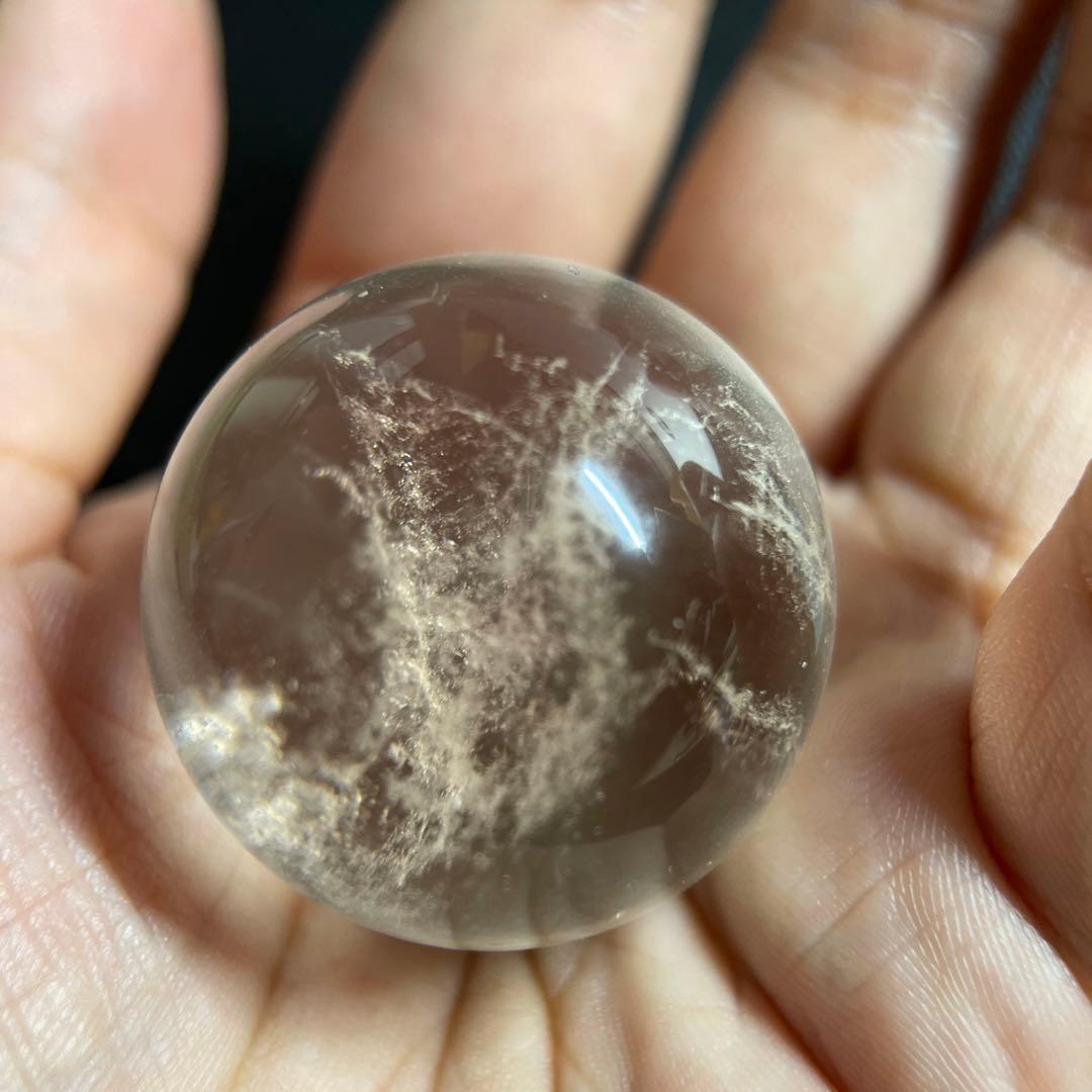 ブラジル産　超稀少 青光　パワーストーン　スフィア丸玉　34mm 台座付き