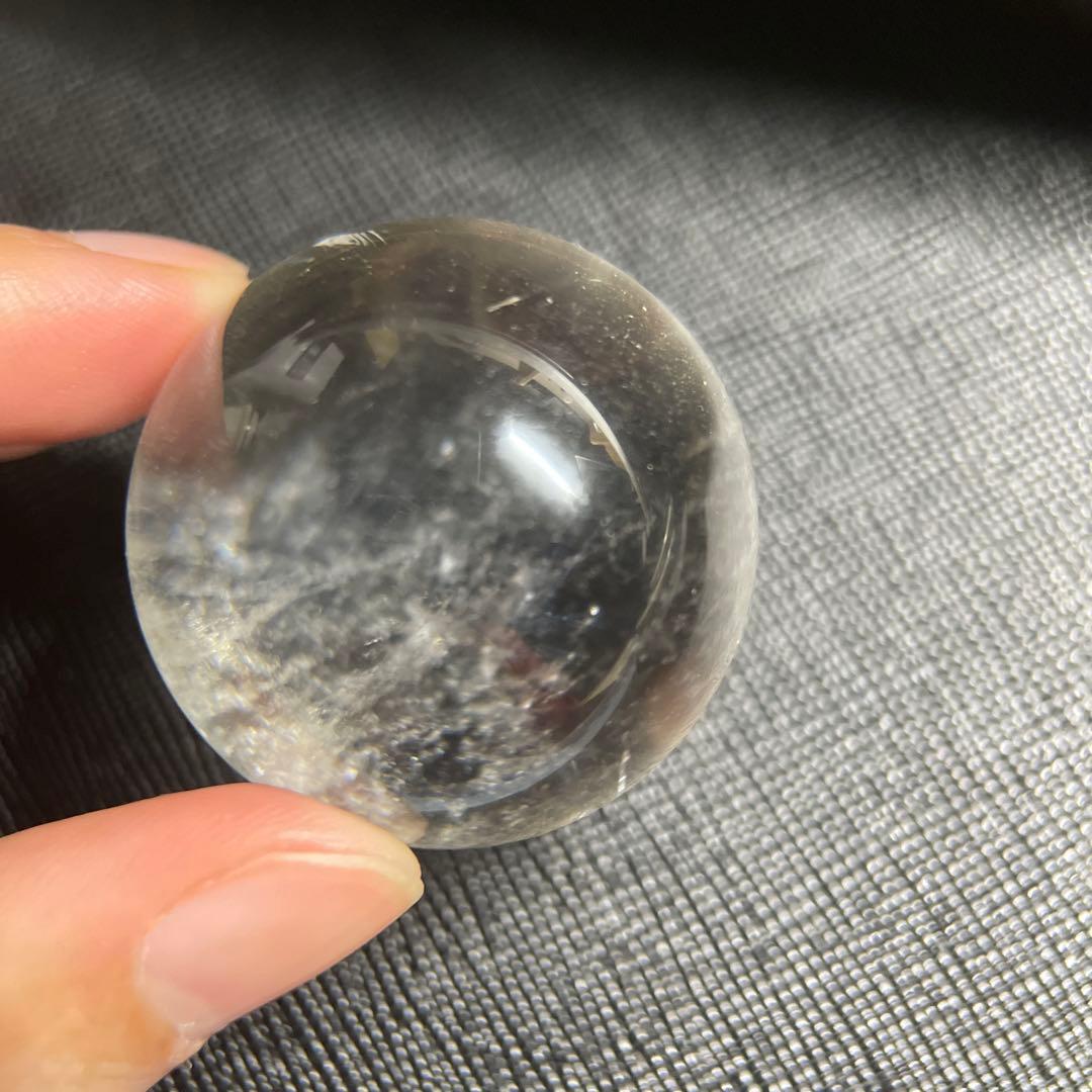 ブラジル産　超稀少 青光　パワーストーン　スフィア丸玉　34mm 台座付き