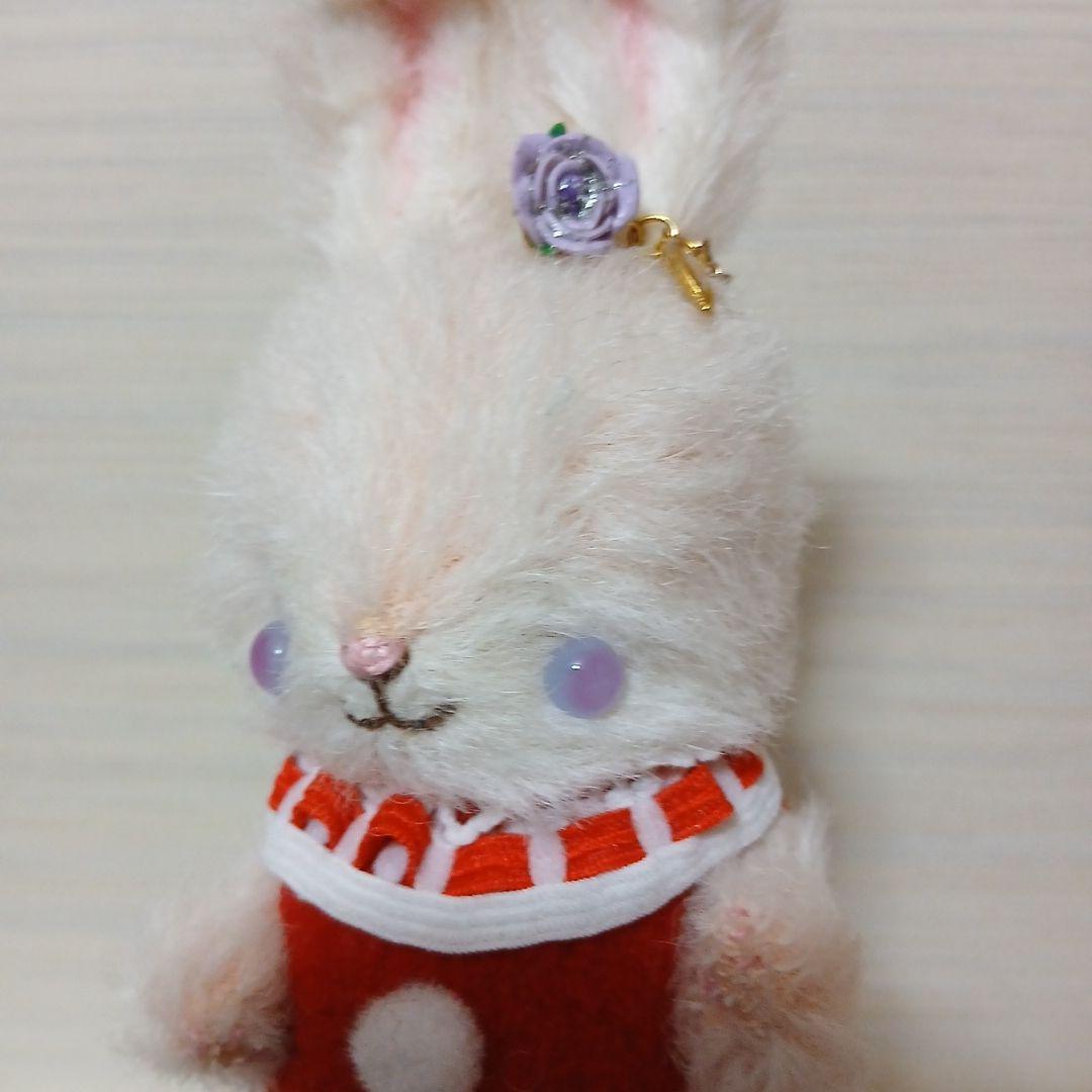 作家様　薔薇チャーム付き　うさぎ　ぬいぐるみ
