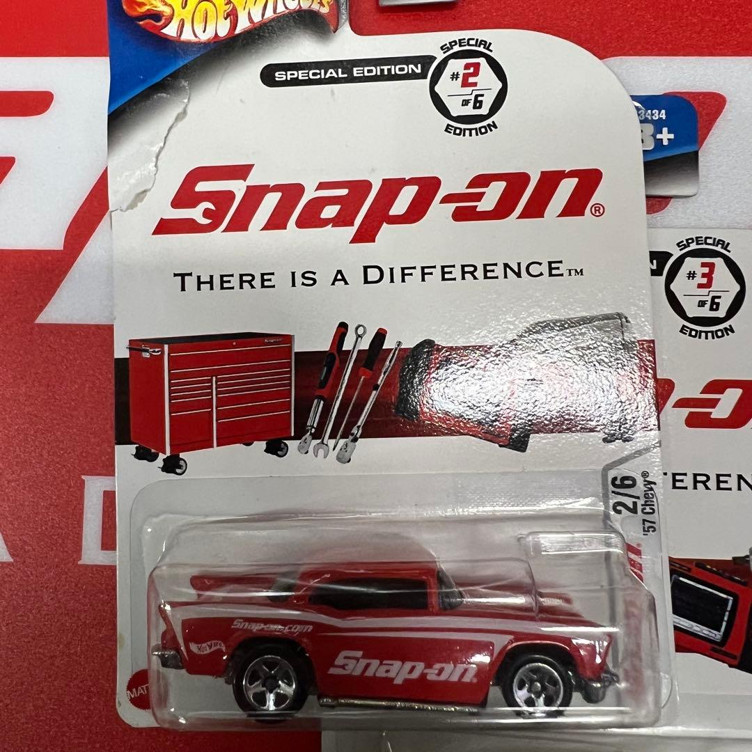 スナップオン　Hot Wheels ミニカー 4台セット 新品未使用