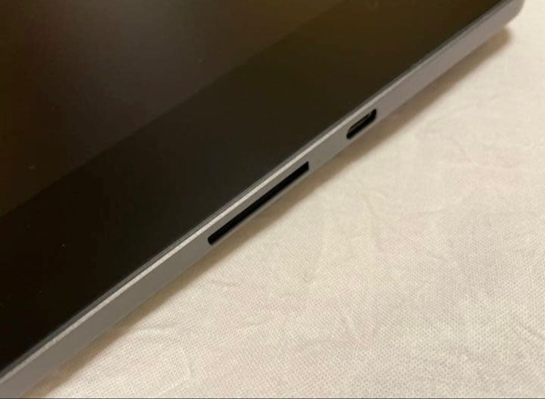 Wacom Cintiq Pro 16 液タブ