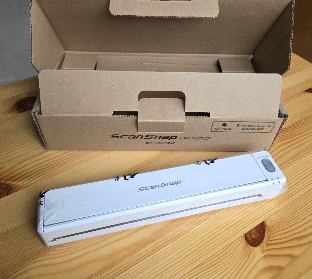 ​【新品未使用】ScanSnap iX100 モバイルスキャナー ホワイトPFU