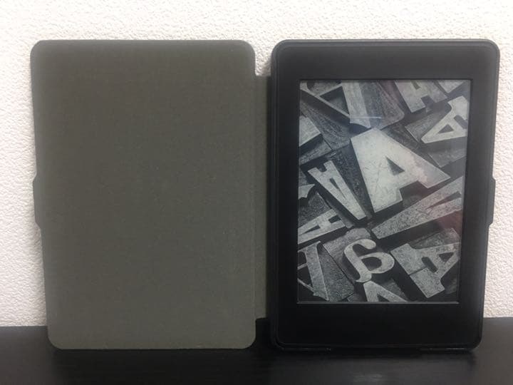【美品】Kindle Paperwhite漫画モデル 32GB カバー付
