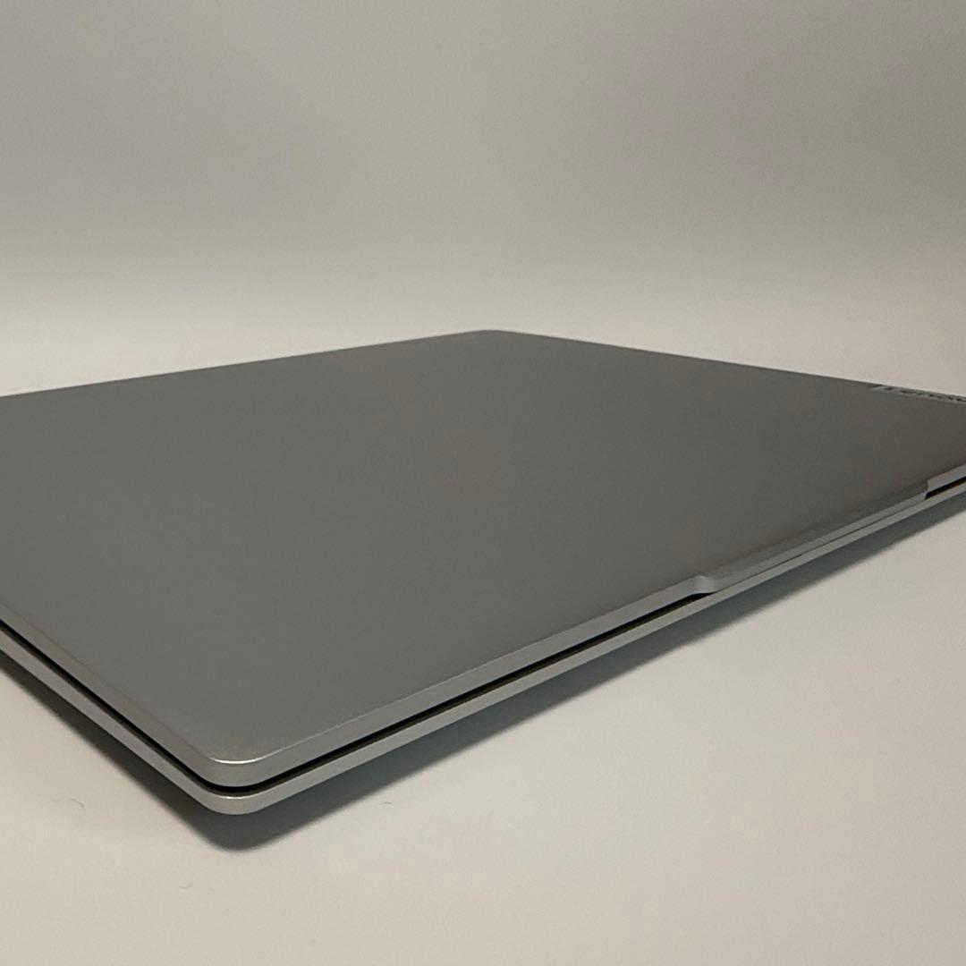 美品 Lenovo IdeaPad i5-13500 メモリ16GB 13世代