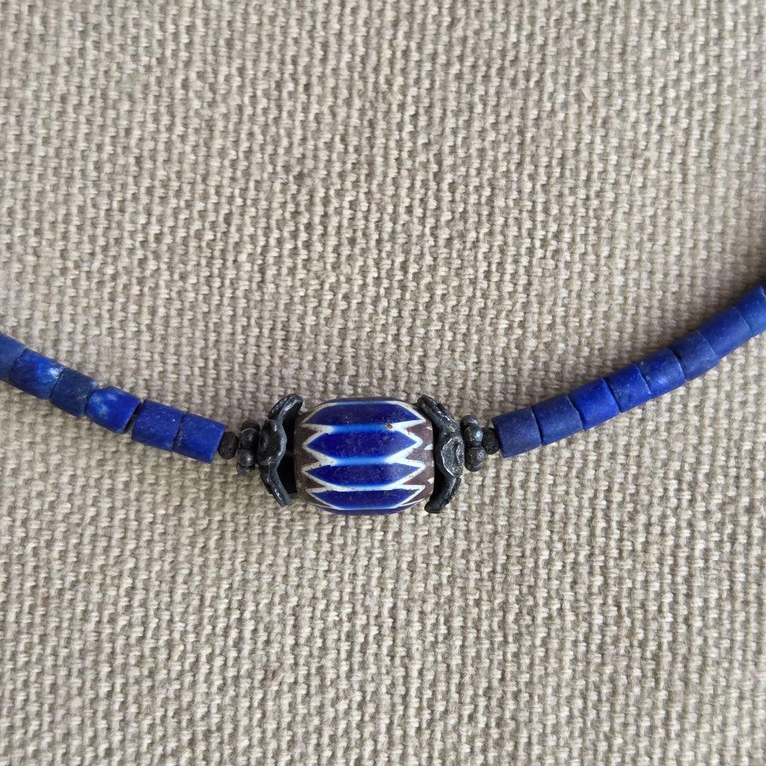 ブルーシェブロン ラピス ネックレスとんぼ玉 ６層