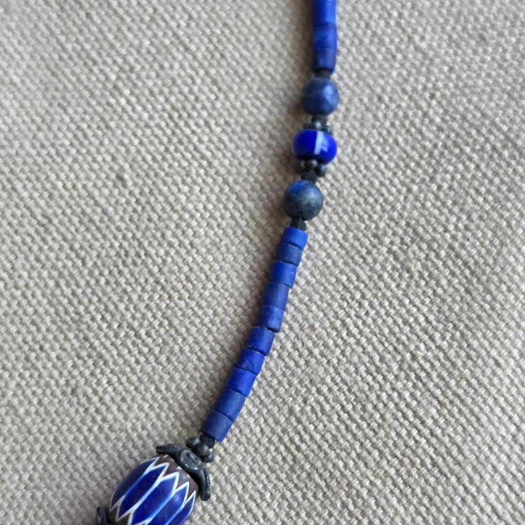 ブルーシェブロン ラピス ネックレスとんぼ玉 ６層