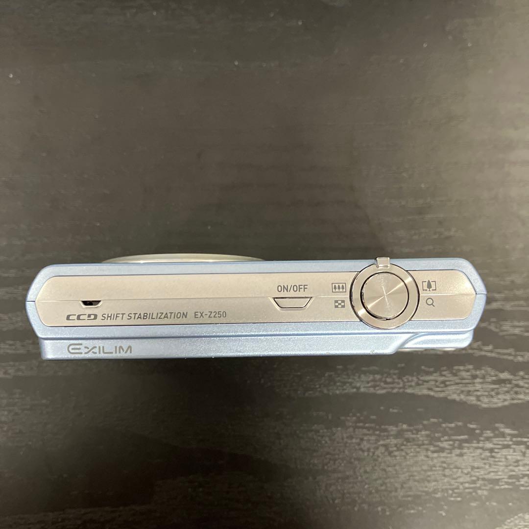 CASIO EXILIM EX-Z250 9.1メガピクセル