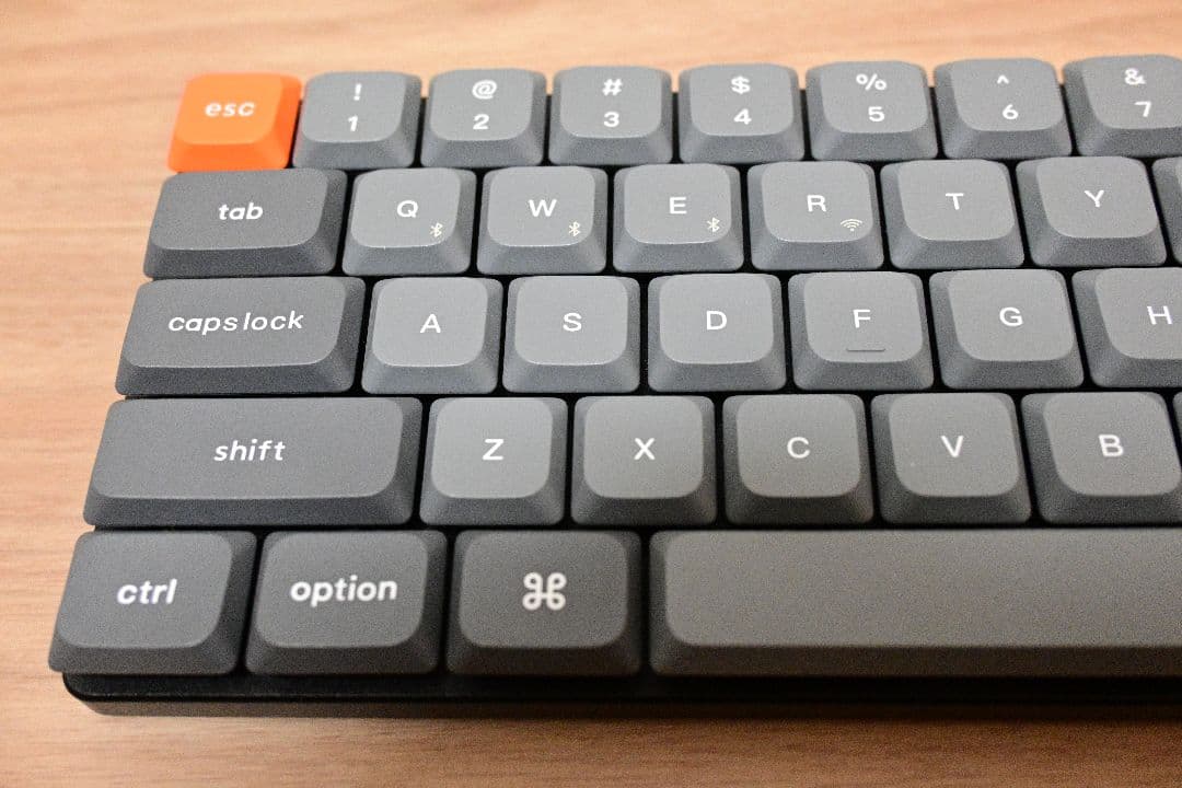 Keychron K7 Max 茶軸 ホットスワップRGB ＆ バナナ軸 セット