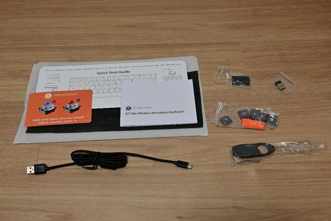 Keychron K7 Max 茶軸 ホットスワップRGB ＆ バナナ軸 セット