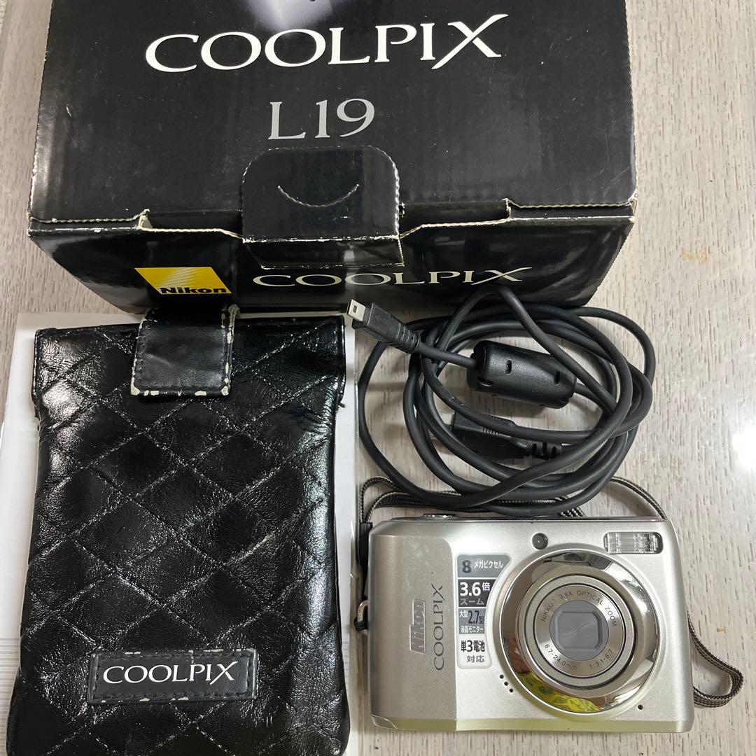 Nikon Coolpix L19 コンデジ 単三電池ニコンクールピクスL19