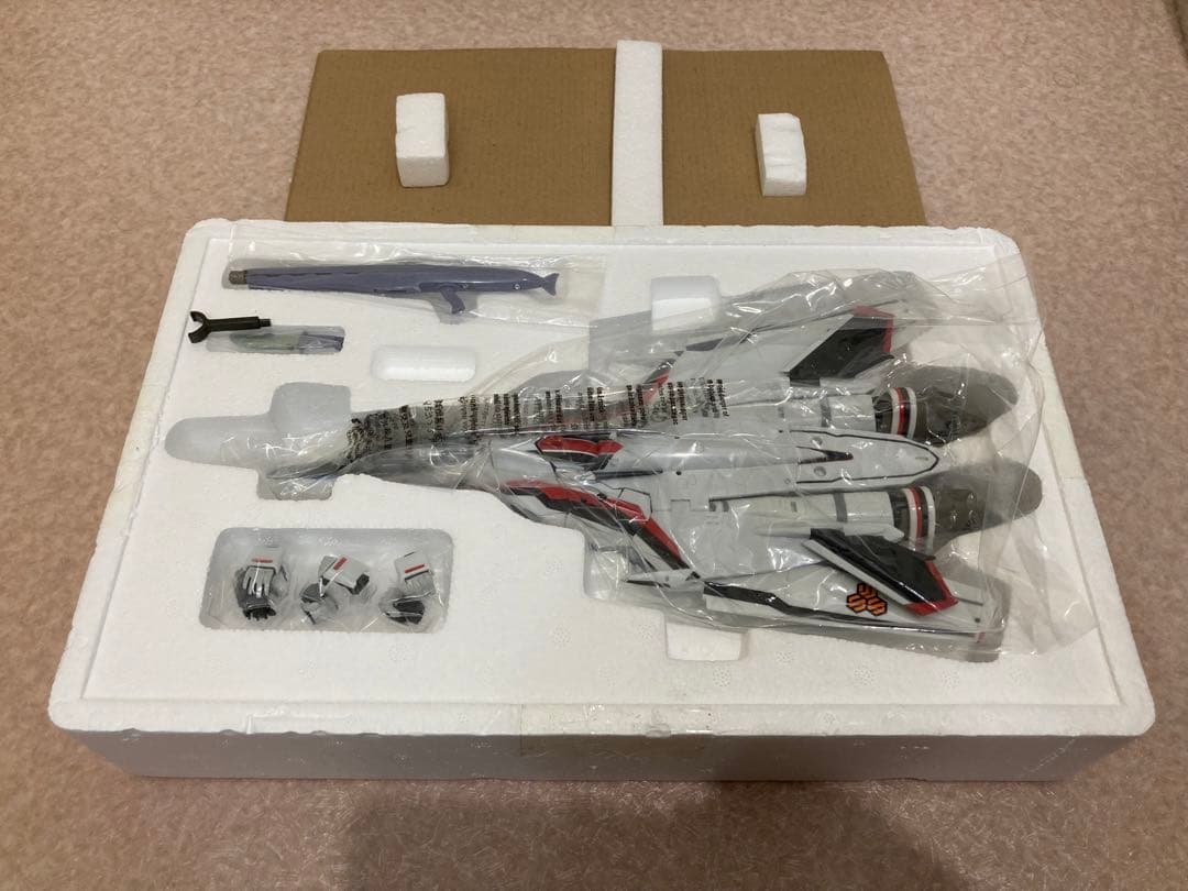 5点セット！ DX超合金 マクロス VF-25F トルネードメサイアバルキリー他