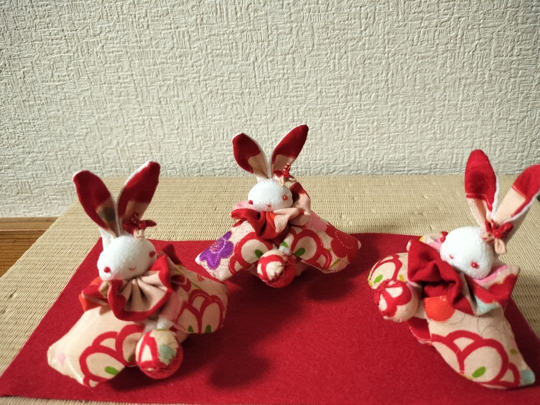 きんたろーページ！三人官女！？【うさちゃん3人組】古布と縮緬で！