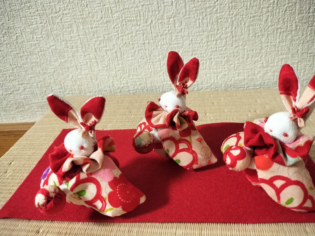 きんたろーページ！三人官女！？【うさちゃん3人組】古布と縮緬で！