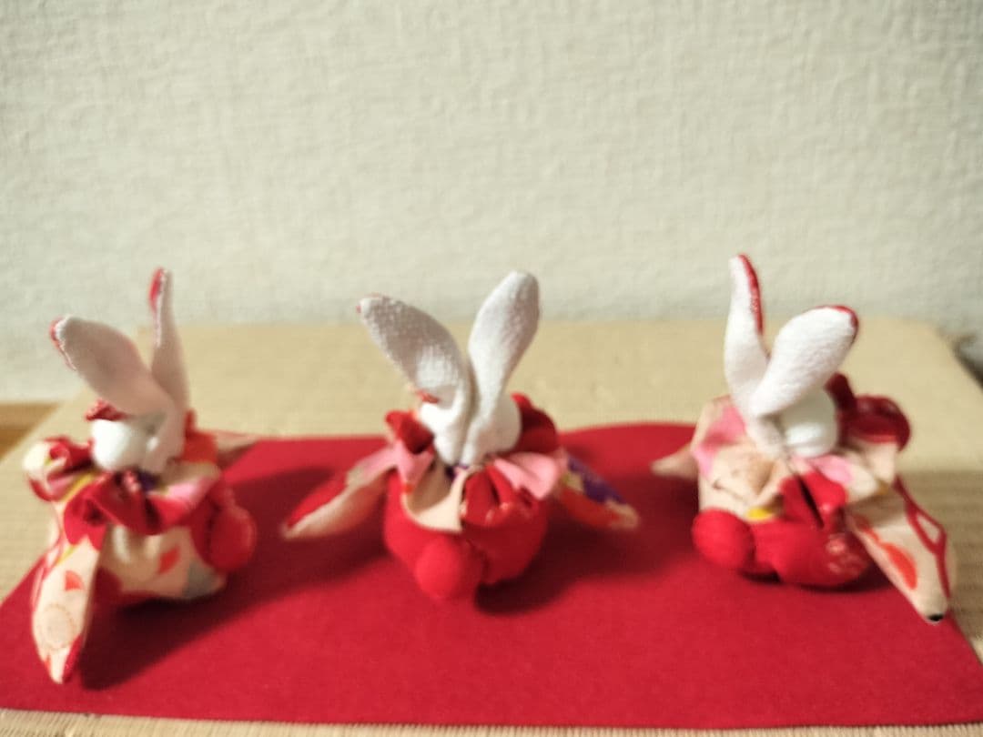 きんたろーページ！三人官女！？【うさちゃん3人組】古布と縮緬で！