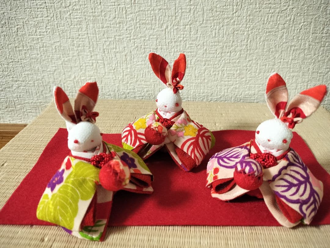 きんたろーページ！三人官女！？【うさちゃん3人組】古布と縮緬で！