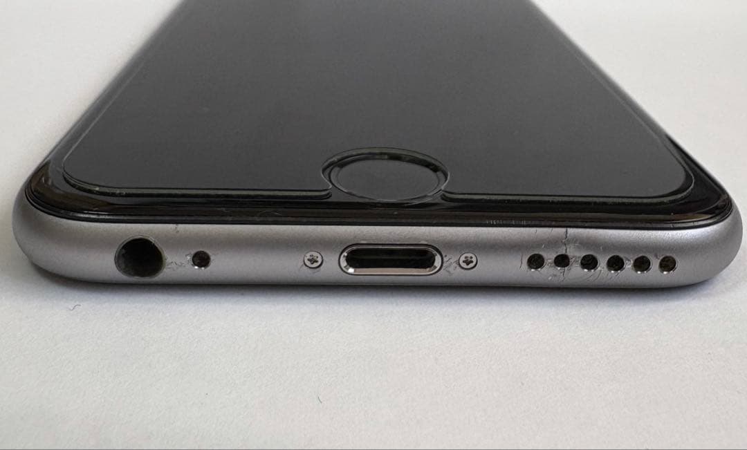 iPhone 6s SIMフリー 64GB