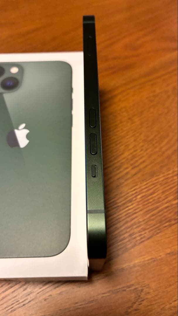 iPhone 13 128GB SIMフリー GREEN