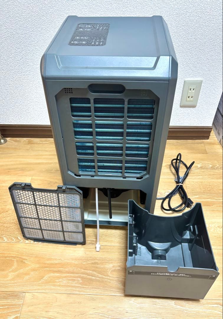 【最終値下げです】どこでも速攻スポットクーラー　DL-DQ2501 リモコン付き