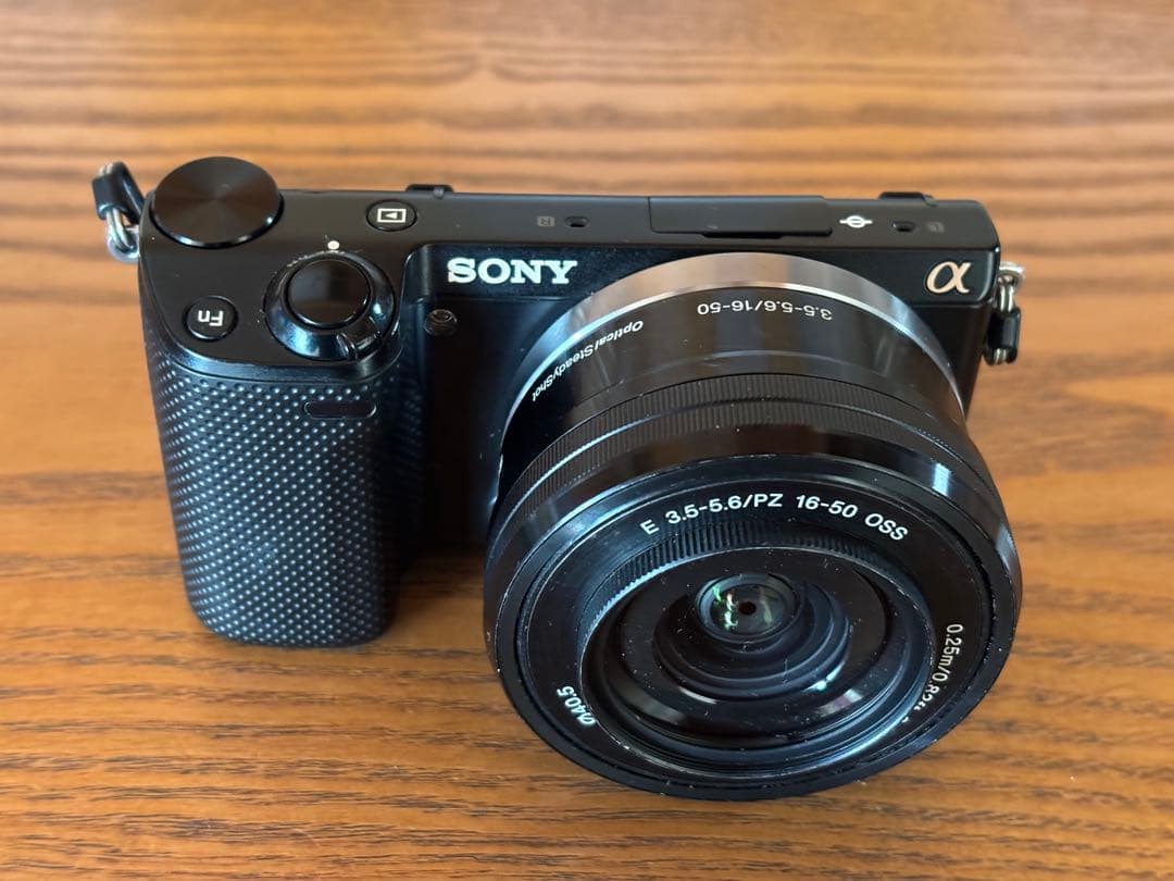 デジタルカメラ SONY NEX-5R