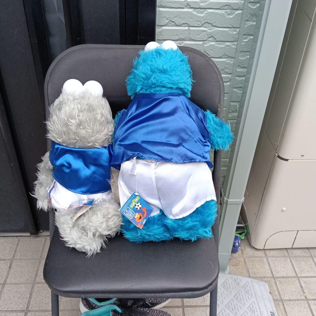 セサミストリート　サッカー日本代表　BIGぬいぐるみ　2セット