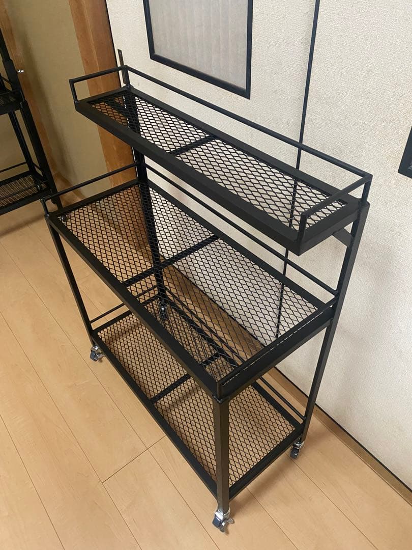 アイアンシェルフ　アイアンラック　インダストリアル 多肉植物　アガベ