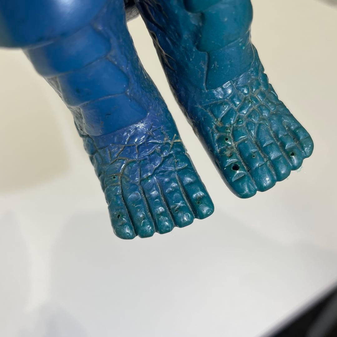 怪獣フィギュア スタチュータイプ 約20cm