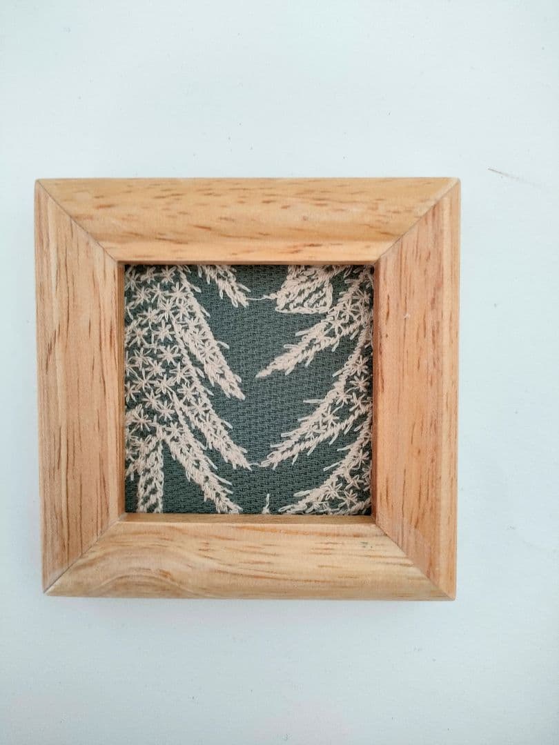 SOLD 北欧　ミナペルホネン　ファブリックフレー厶　３点セット　クリスマス