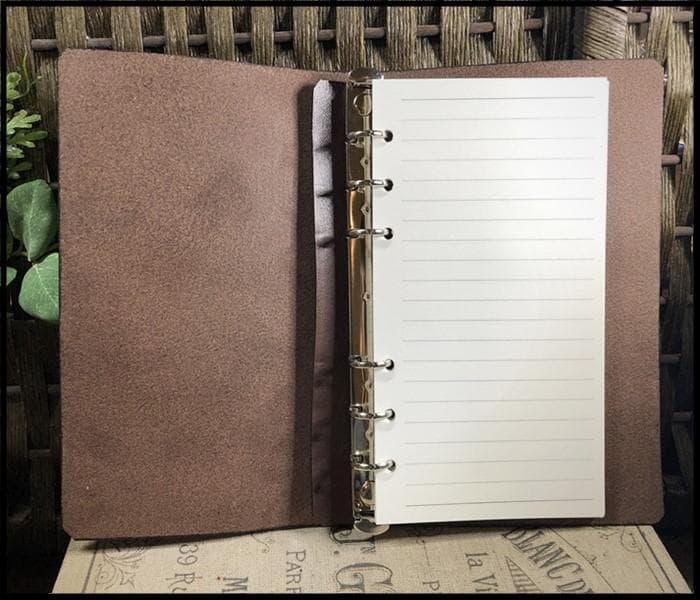 栃木レザー ペンケースとシンプル手帳 バイブル システム手帳 Polilavo