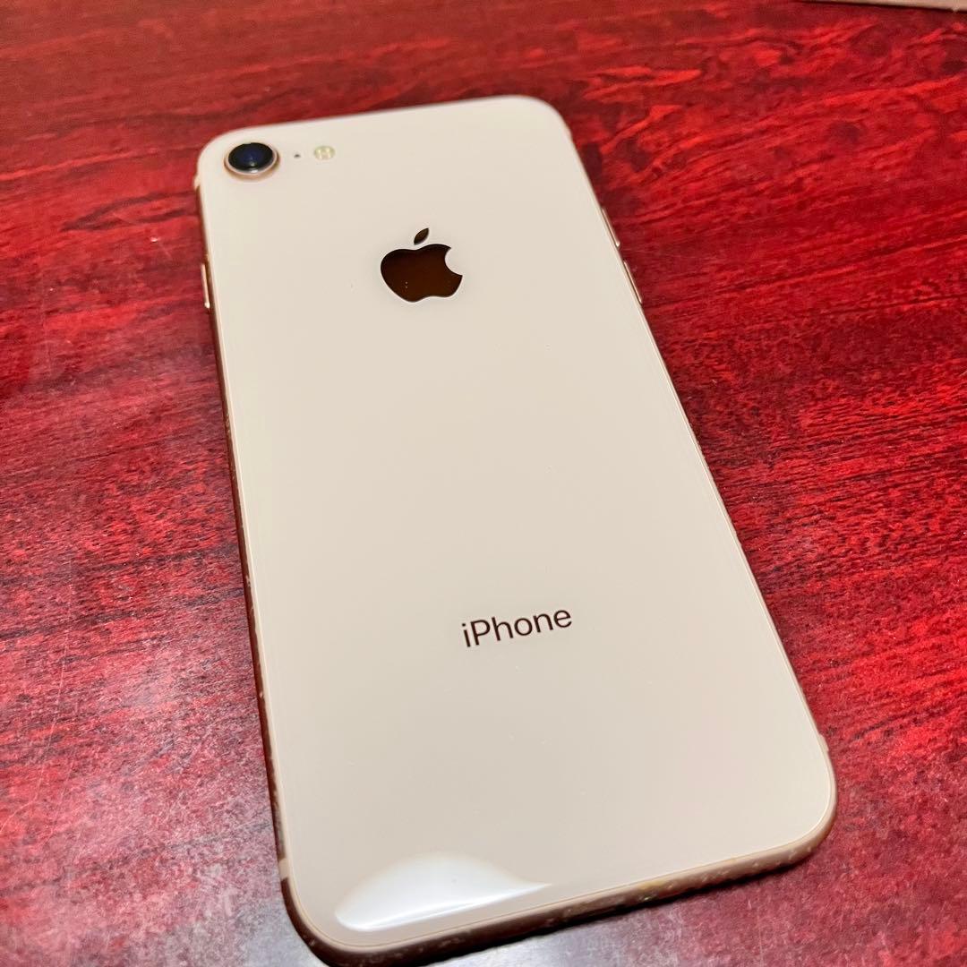 iPhone8 本体➕箱➕未使用充電アダプタ・ケーブル
