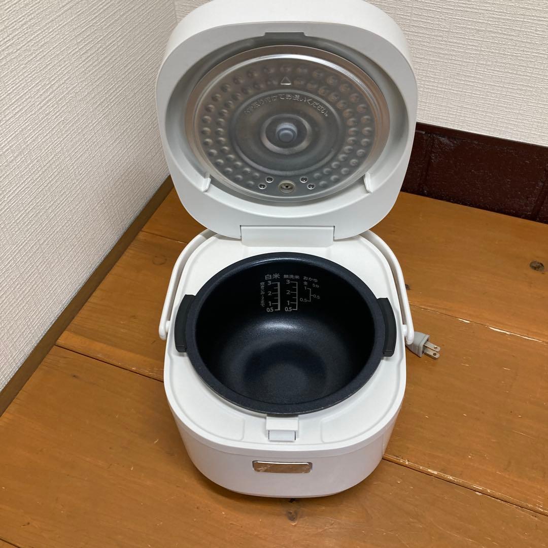 N570 炊飯器　SHARP 2023年製　KS-CF05B 3合炊き