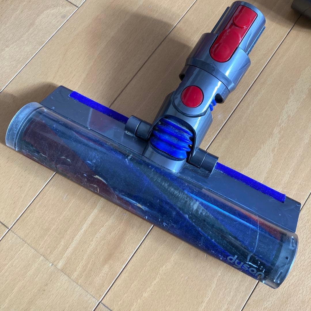 Dyson v8 slim fluffy +Ankerワイヤレスイヤホンおまけ付