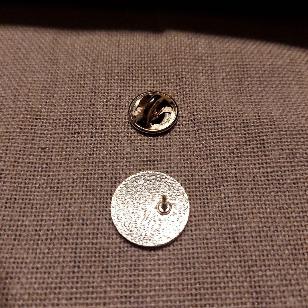 ヴィンテージ　イタリア/消防士/バッチ　ケース付　ピンバッチ　匿名配送