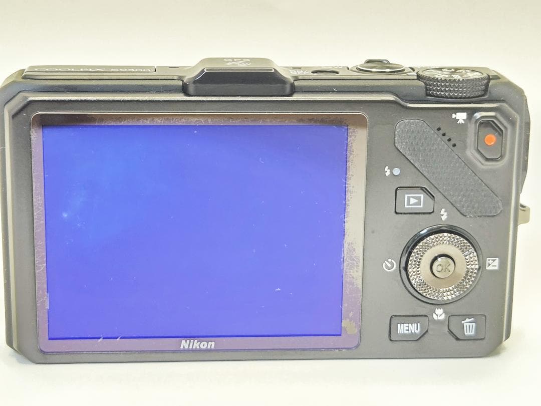 ニコン　Nikon COOLPIX S9300 ブラック《元箱付属・動作確認済》