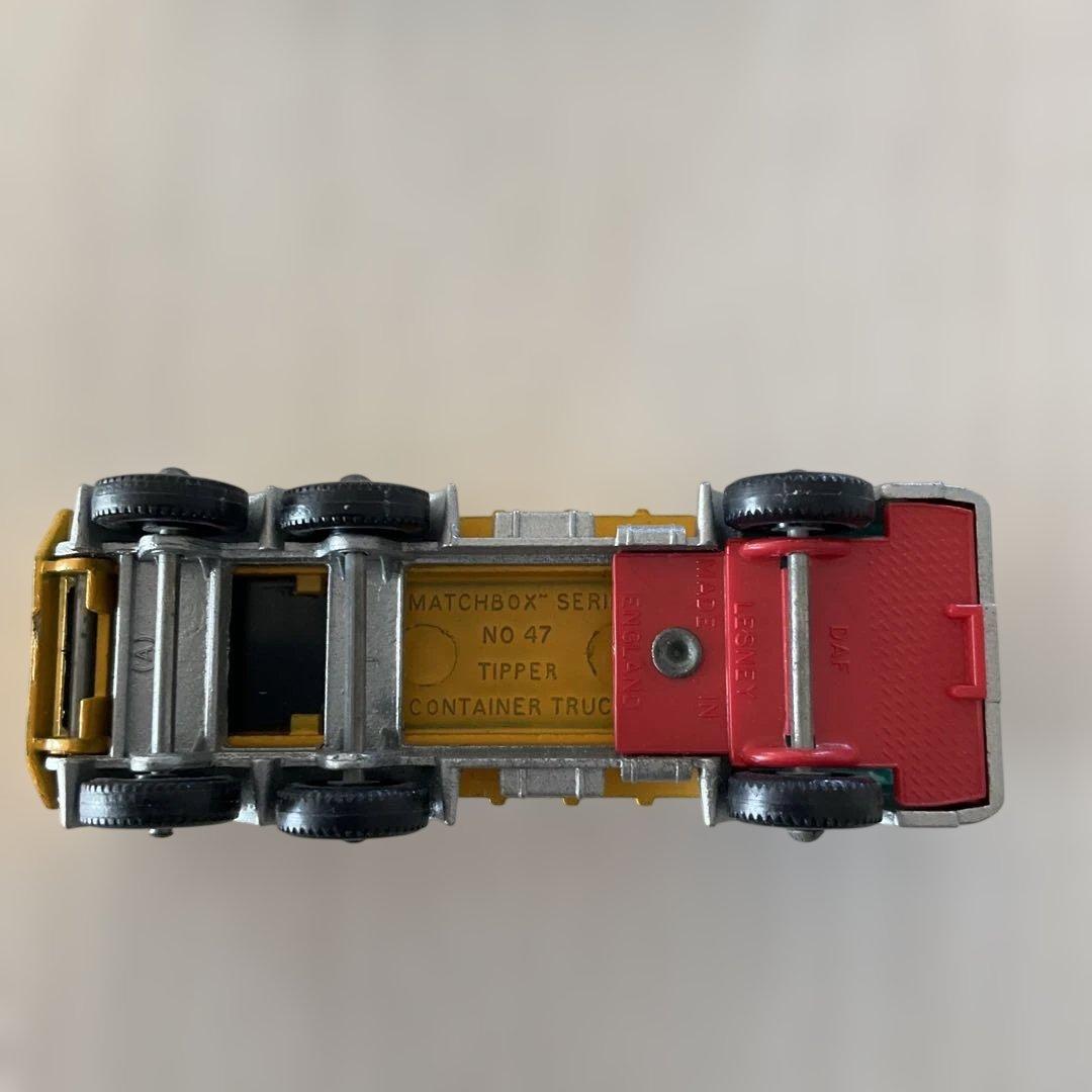 ミニカー　マッチボックス　47 D.A.F ティッパーコンテナトラック