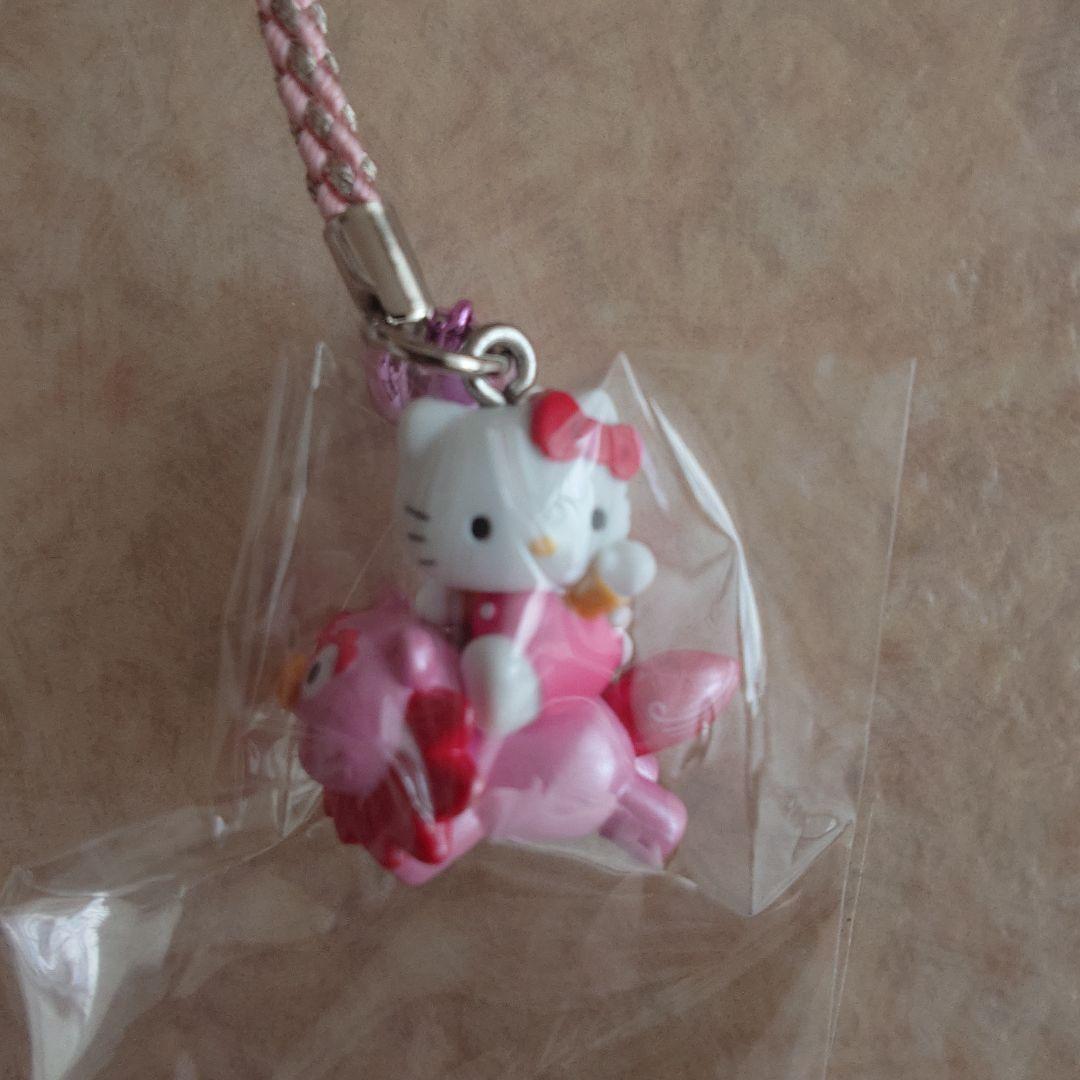 ご当地キティ　根付け　沖縄シーサー　またがり