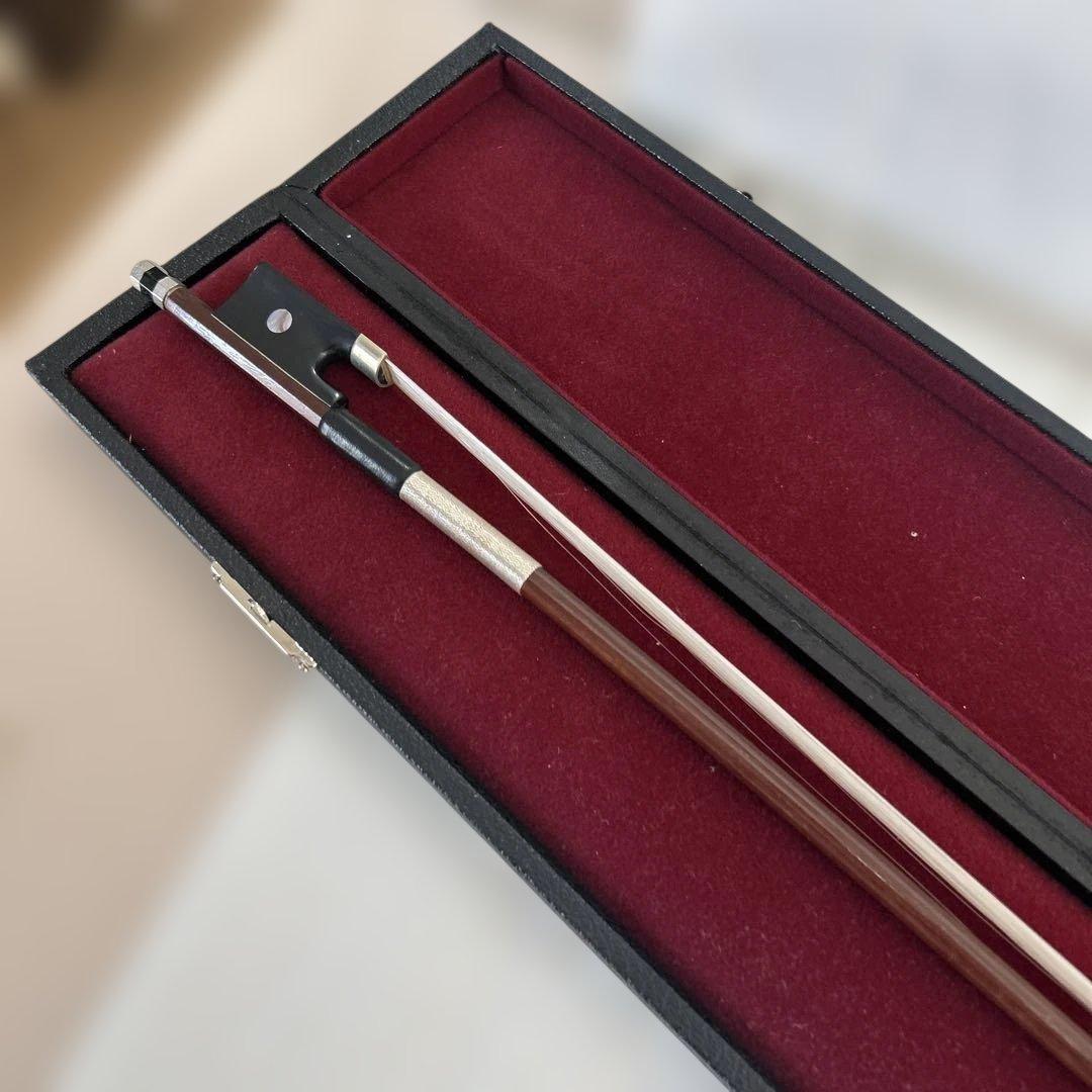 木製バイオリン弓 金属パーツ付き 収納ケースあり