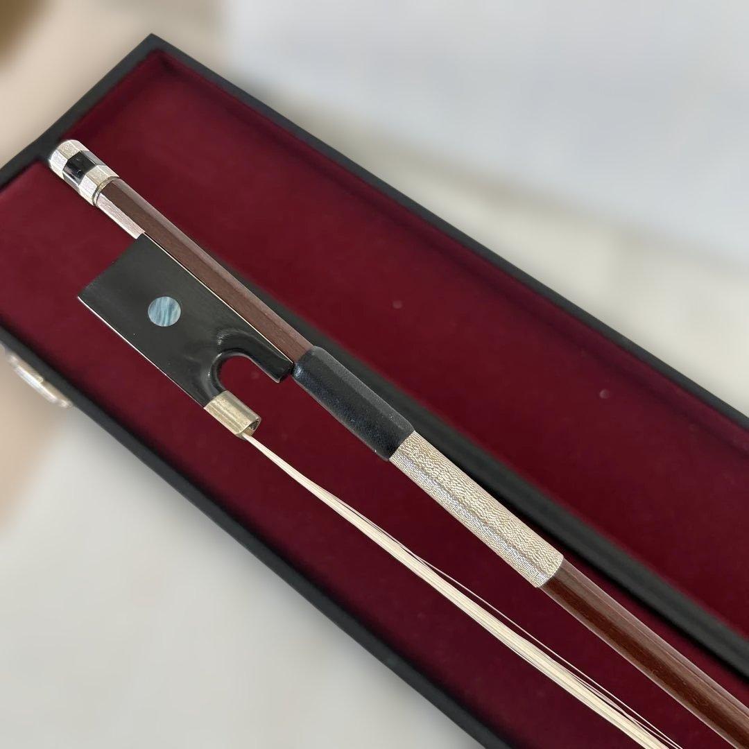 木製バイオリン弓 金属パーツ付き 収納ケースあり