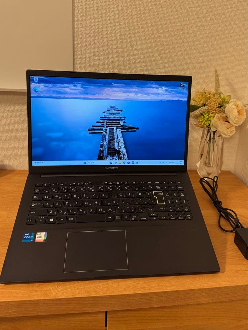 【室内使用・美品】ASUS ノートパソコン 【動作サクサク】