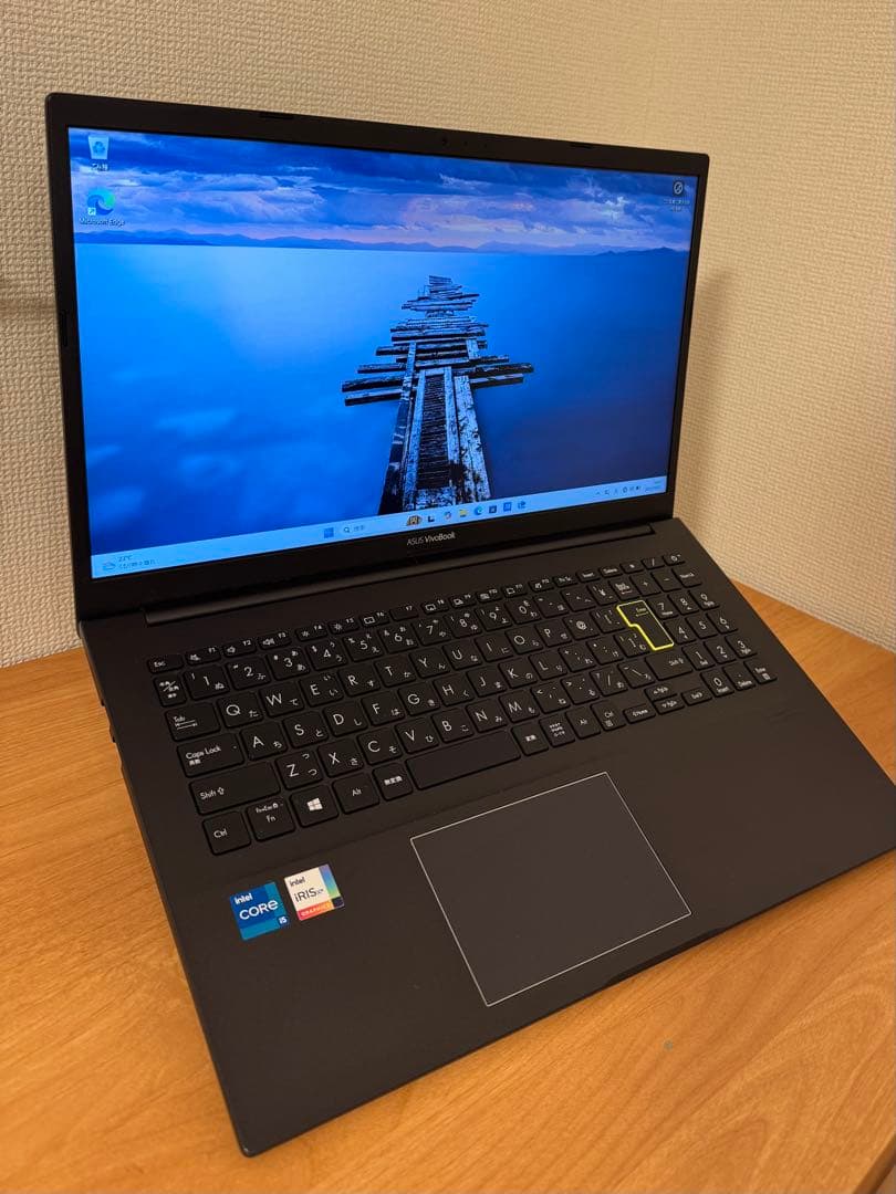 【室内使用・美品】ASUS ノートパソコン 【動作サクサク】