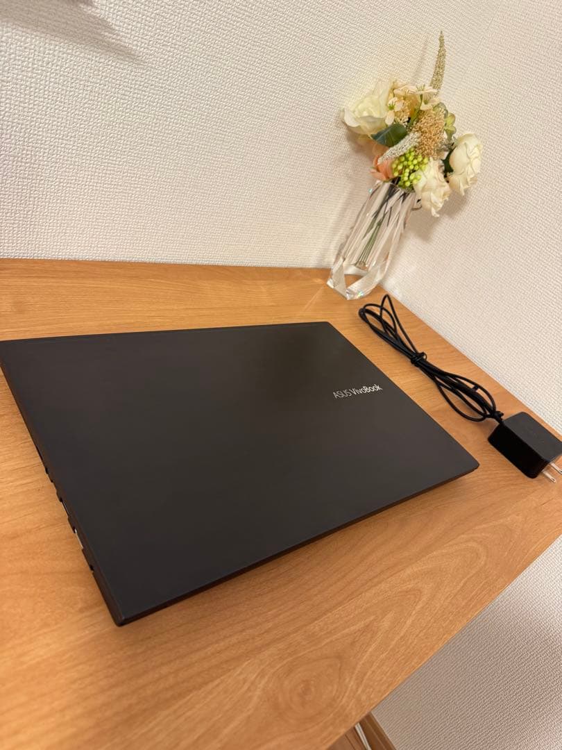 【室内使用・美品】ASUS ノートパソコン 【動作サクサク】