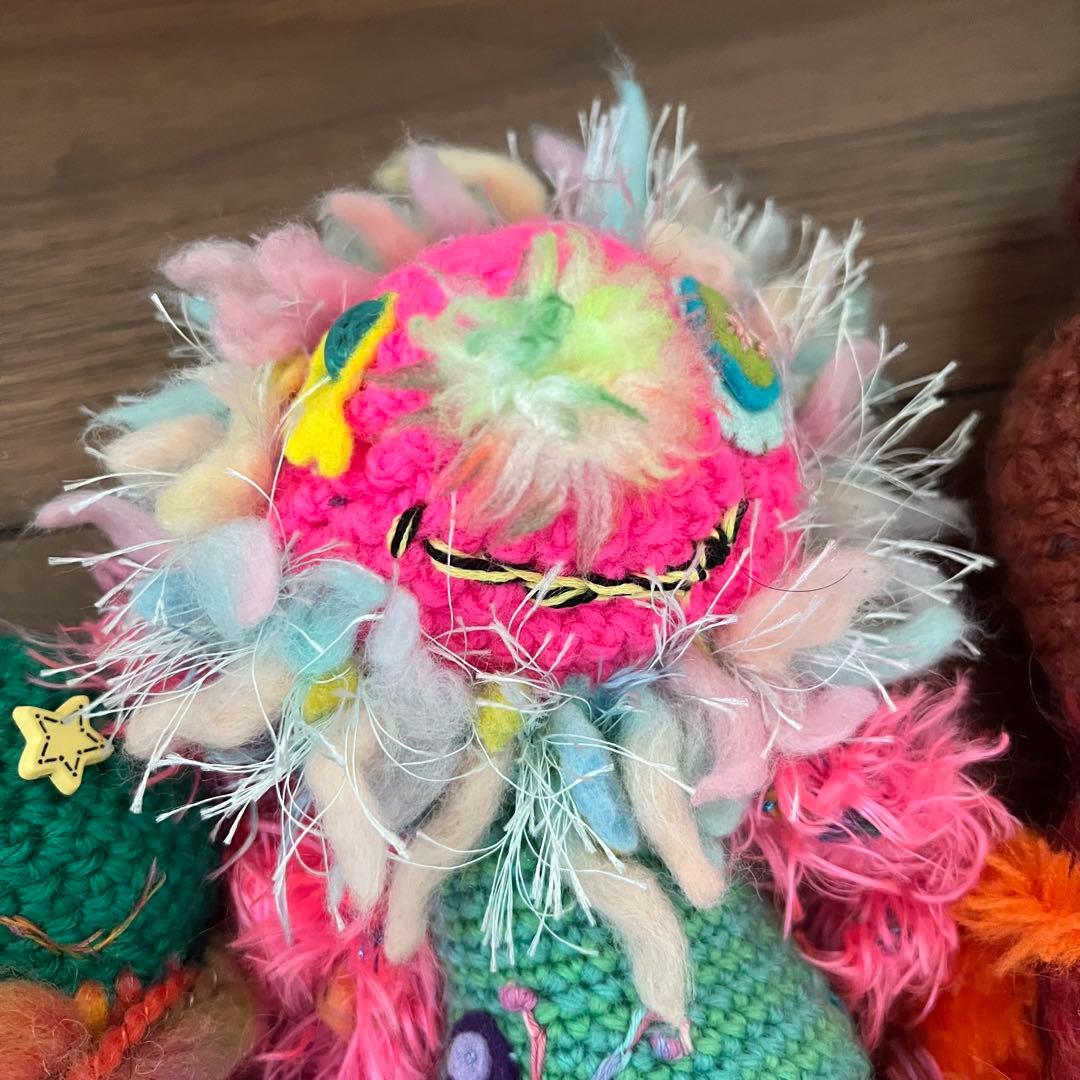 カラフルなあみぐるみ4体セット ファンキー ポップ ハンドメイド