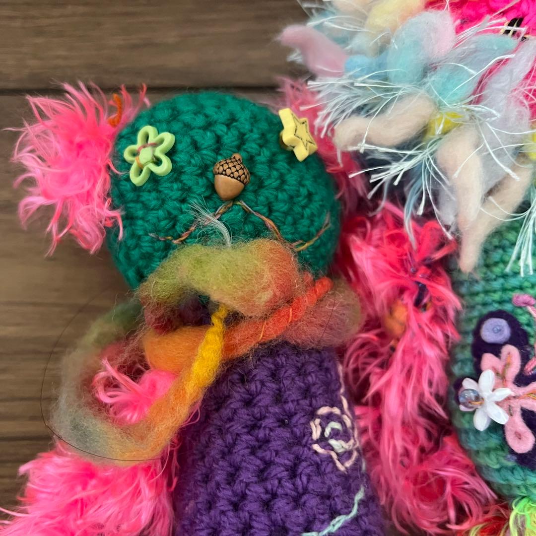カラフルなあみぐるみ4体セット ファンキー ポップ ハンドメイド