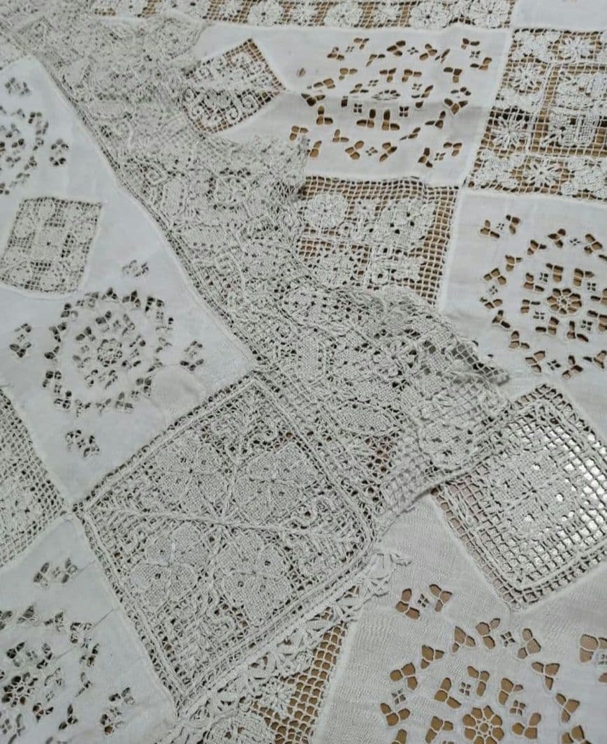 アンティーク　フランス製　ホワイトレース テーブルクロス