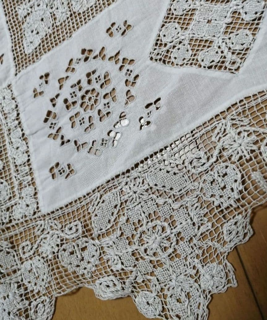 アンティーク　フランス製　ホワイトレース テーブルクロス