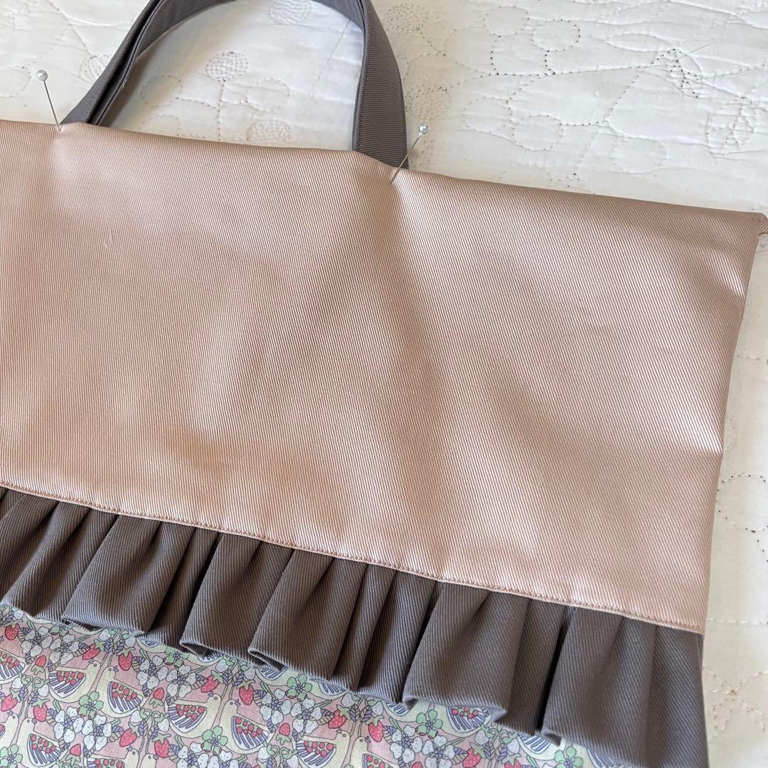 手提げバッグ　お着替え袋　上靴袋　3点　リバティ　ストロベリーフィースト　入園