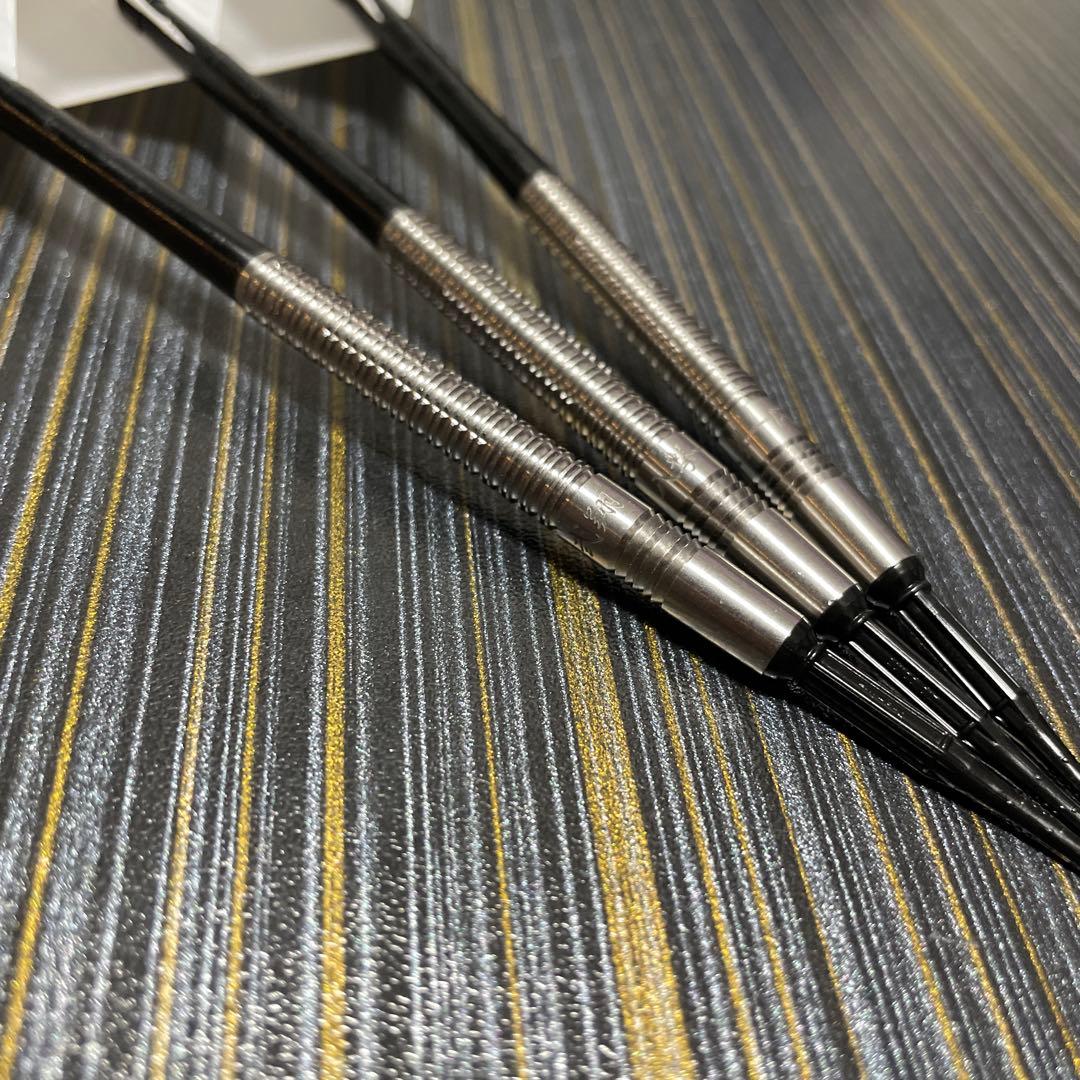 定価約10000円 ソフトダーツ 八撃一閃 弐翔 カットかなり強め ストレート