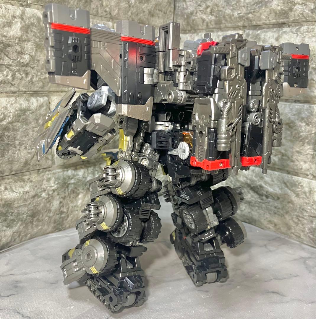 【即購入可】ダイアクロン パワードコンボイV-SHADOW セット