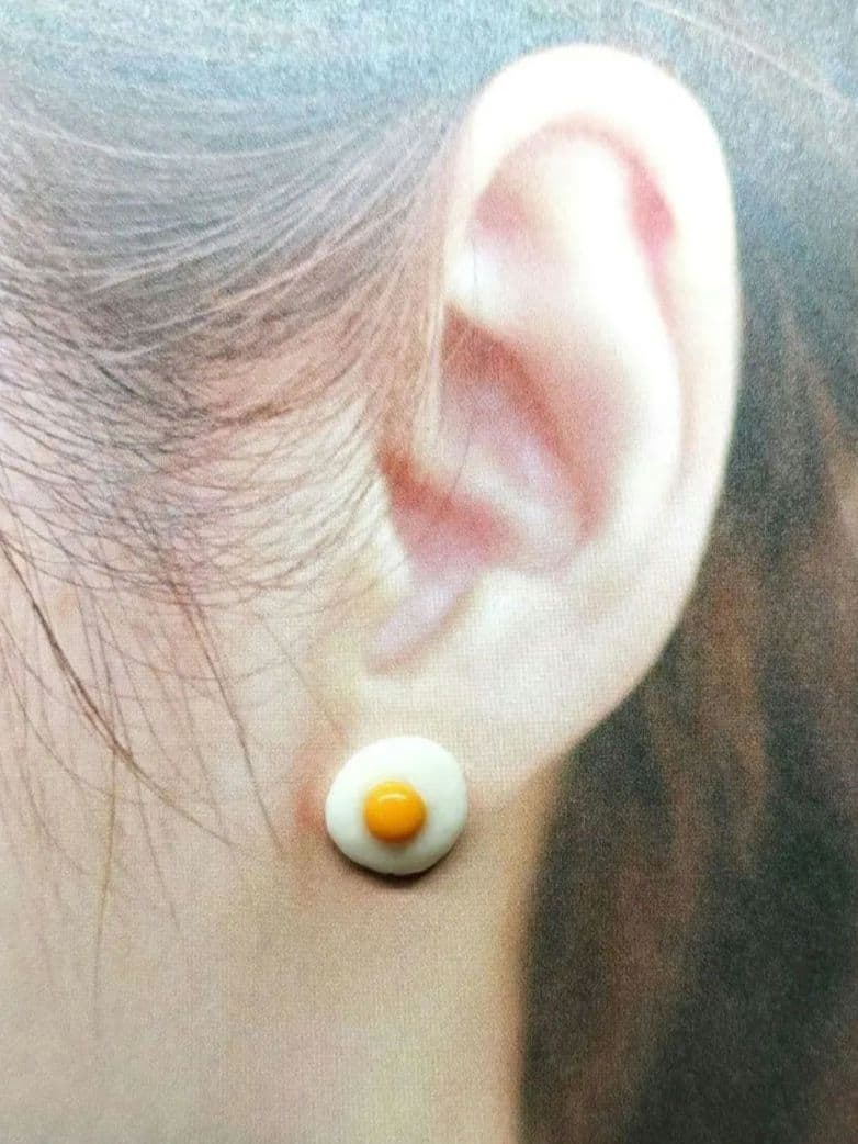 めだまやきポストピアス